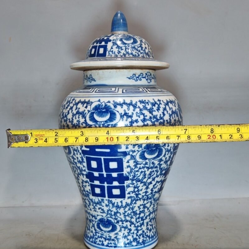 Antique Blue & White Double Happiness Porcelain Ginger Jars with Lids Set of 2 (9)