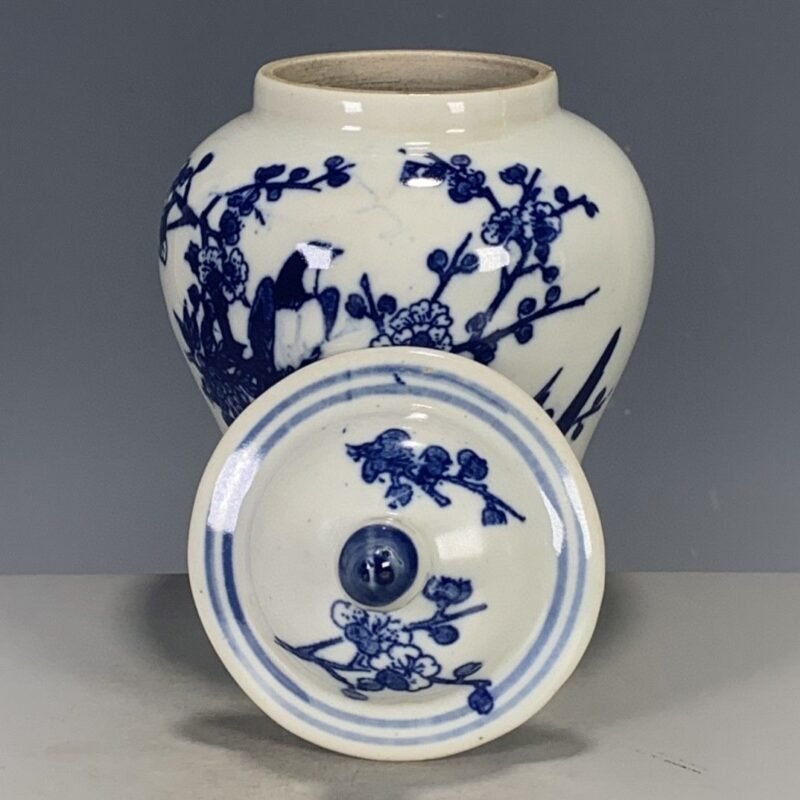 Blue and White Porcelain Ginger Jar with Bird & Plum Blossom Motif (5)