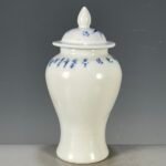 Blue and White Porcelain Ginger Jar with Lid 7.3 Chinoiserie Bird & Flower Motif (9)