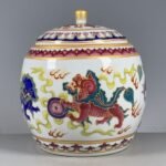 Colorful Enamel Lion Chinoiserie Ginger Jar, Lidded Porcelain Storage Jar (3)