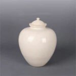 Cream White Plain Porcelain Ginger Jar with Lid (4)
