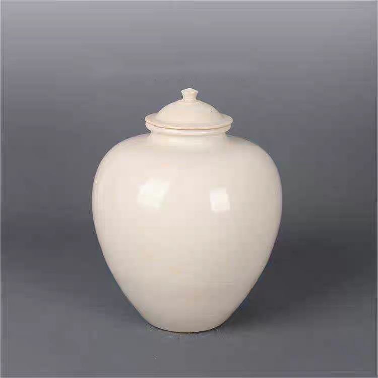 Cream White Plain Porcelain Ginger Jar with Lid (4)