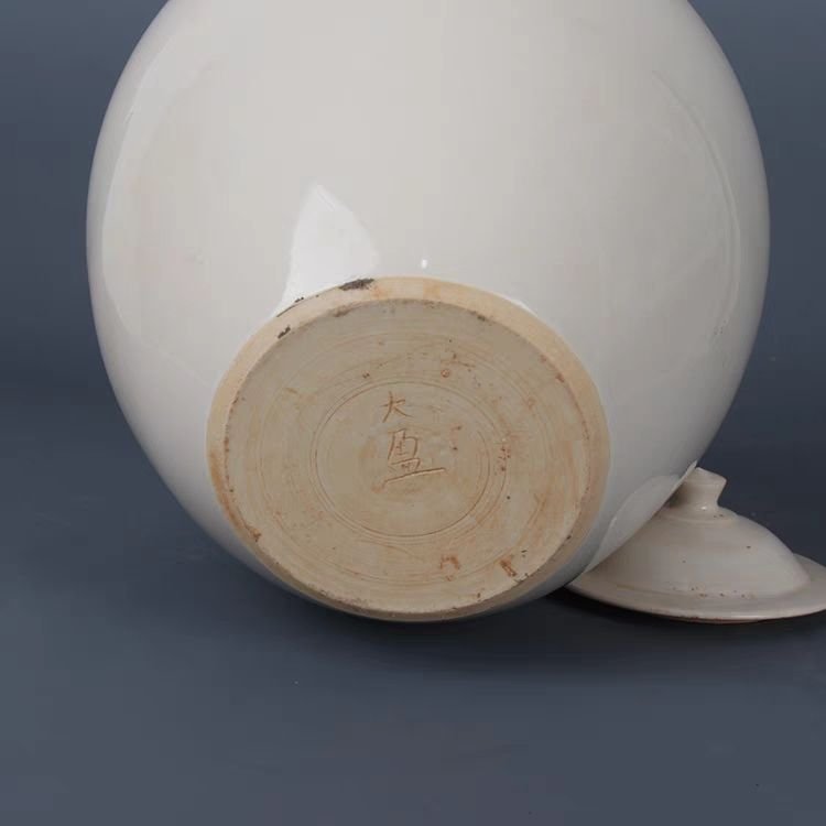 Cream White Plain Porcelain Ginger Jar with Lid (7)