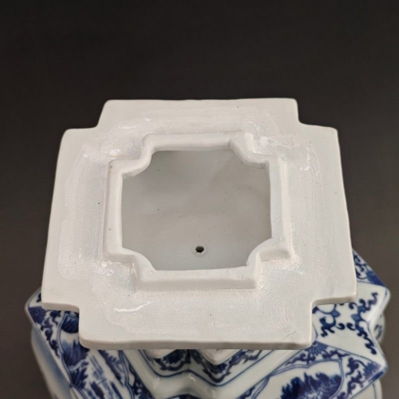 Extra Large Blue and White Porcelain Square Ginger Jar (10)