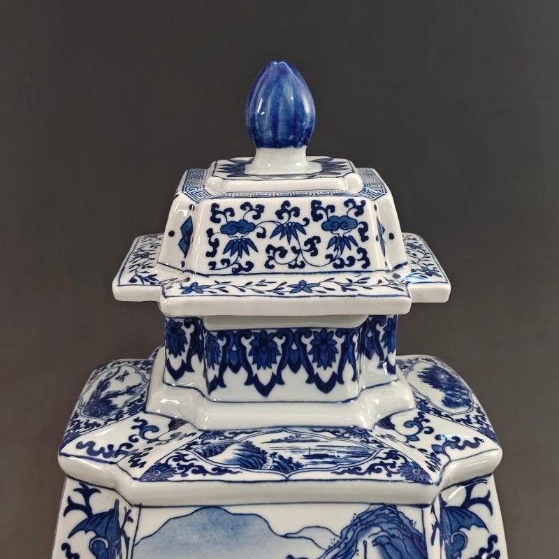 Extra Large Blue and White Porcelain Square Ginger Jar (3)