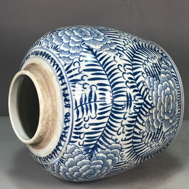 Floral Blue and White Chinoiserie Ginger Jar (6)