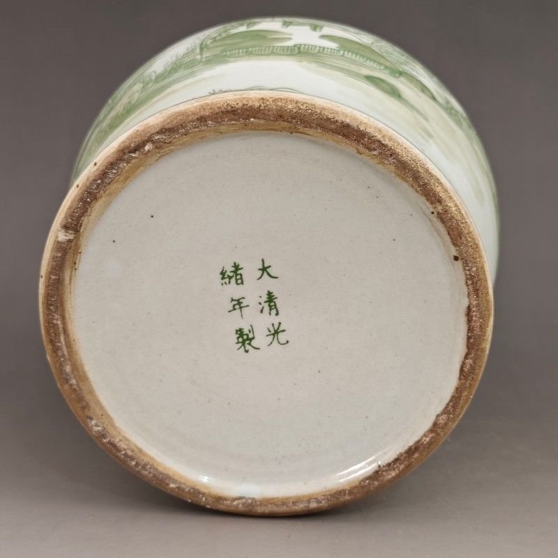 Green & White Chinese Landscape Porcelain Ginger Jar, Lidded Temple Jar for Home Decor (6)