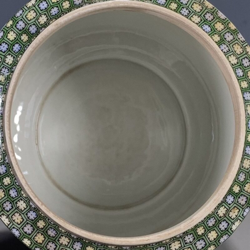 Green and White Figural Ginger Jar (6)