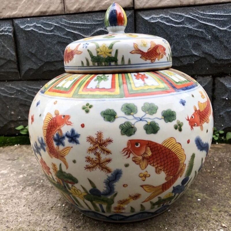 Koi Fish & Lotus Porcelain Ginger Jar with Lid, Chinese Chinoiserie Colorful Fish Grass Decorative Storage Jar (7)