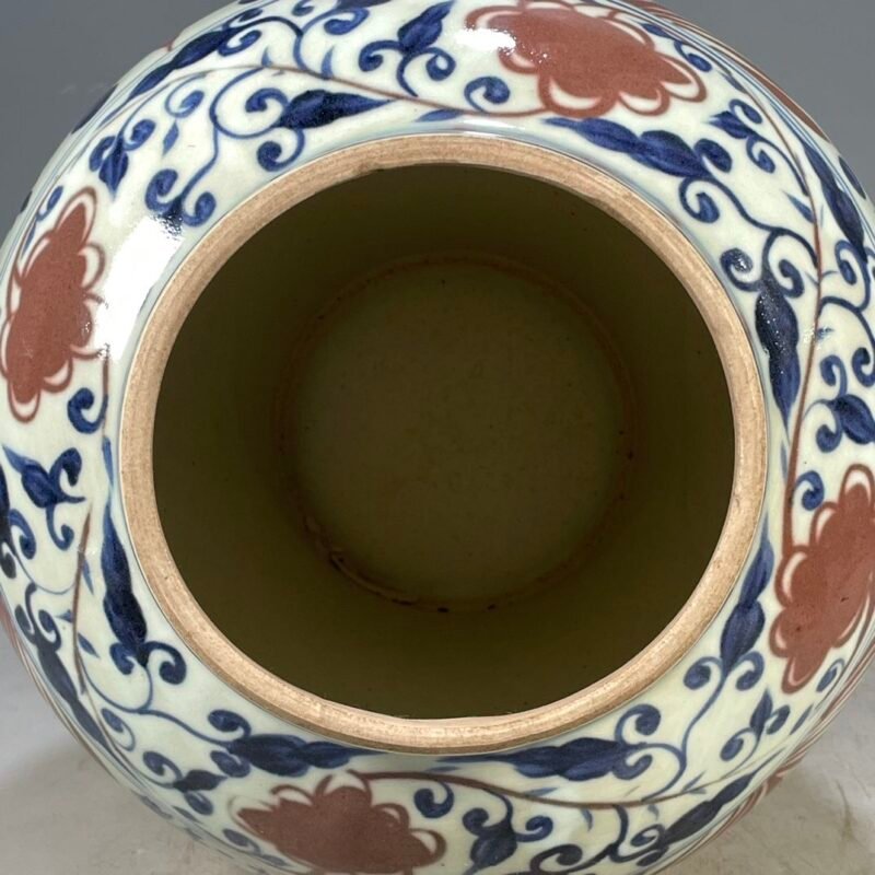 Large Blue and White Copper Red Ginger Jar 15.7 Figure Chinoiserie Urn (7)
