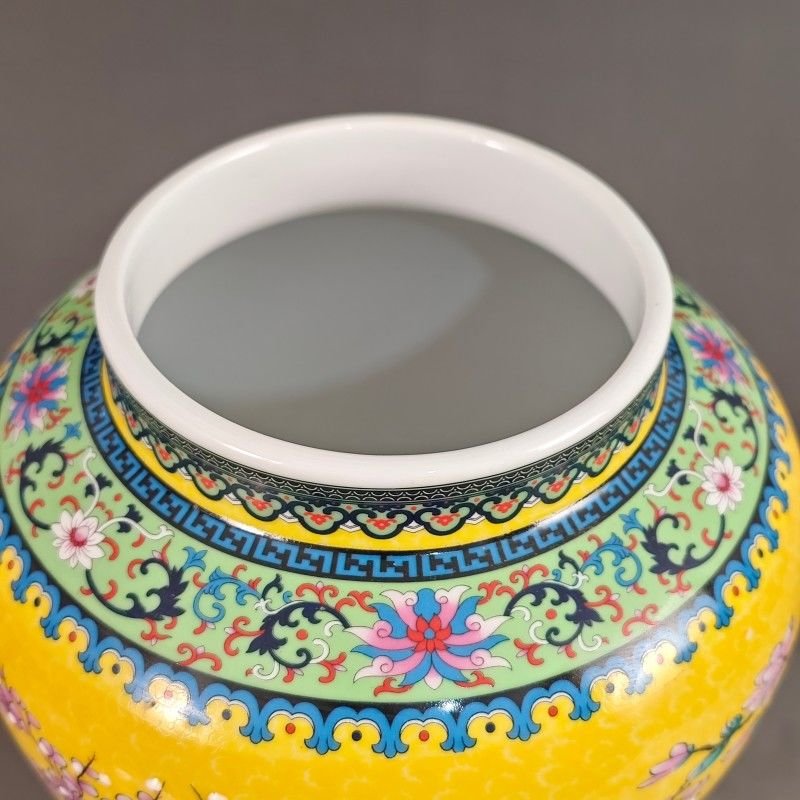 Large Yellow Ground Famille Rose Ginger Jar – Hand Painted Floral & Bird Motif (4)