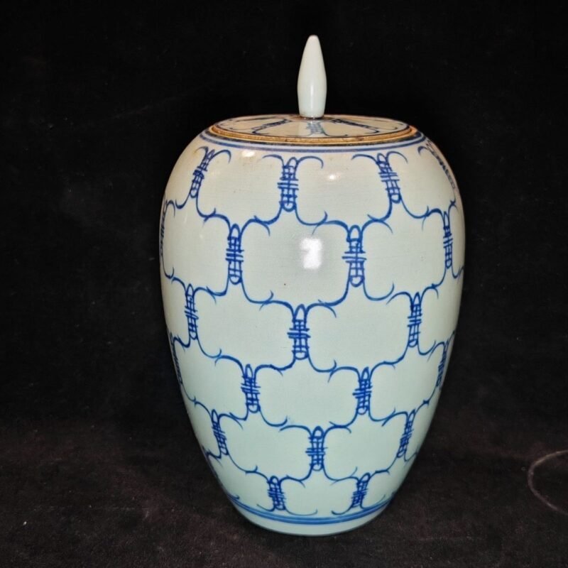 Pair of Vintage Blue and White Shou Longevity Ginger Jars with Lid (6)