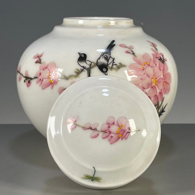 Pink and White Chinoiserie Ginger Jar with Lid (4)