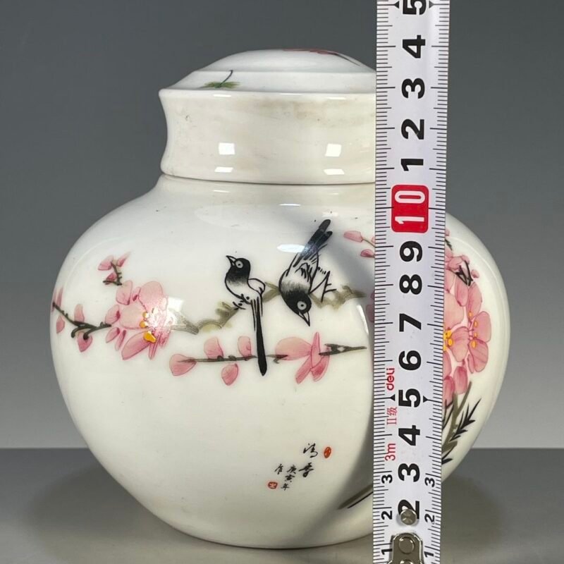 Pink and White Chinoiserie Ginger Jar with Lid (8)