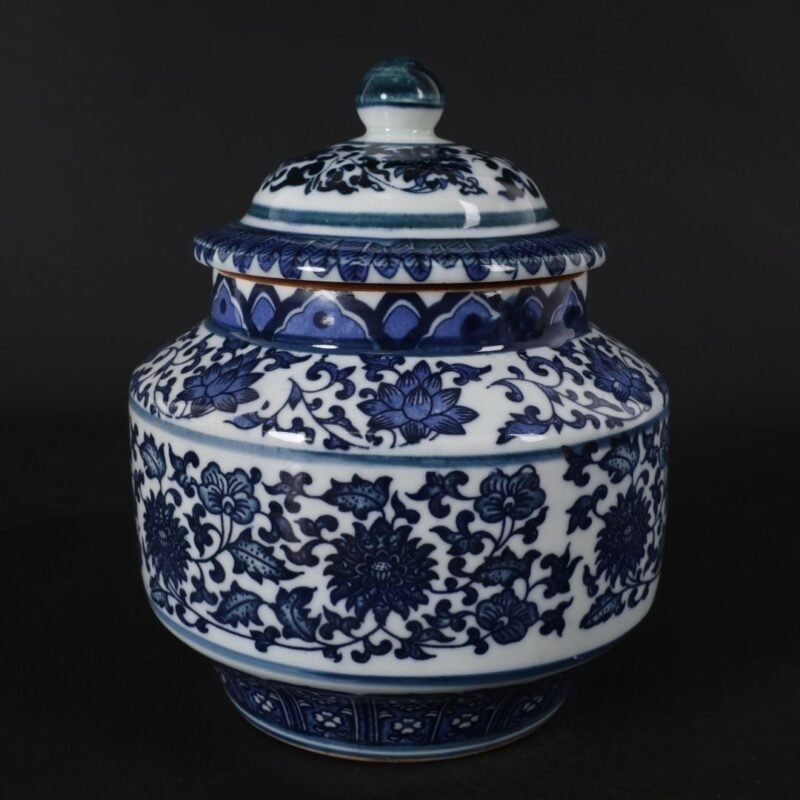 Vintage Blue & White Lotus Motif Ginger Jar - 6.3 Hand-Painted Porcelain Tea Caddy (1)
