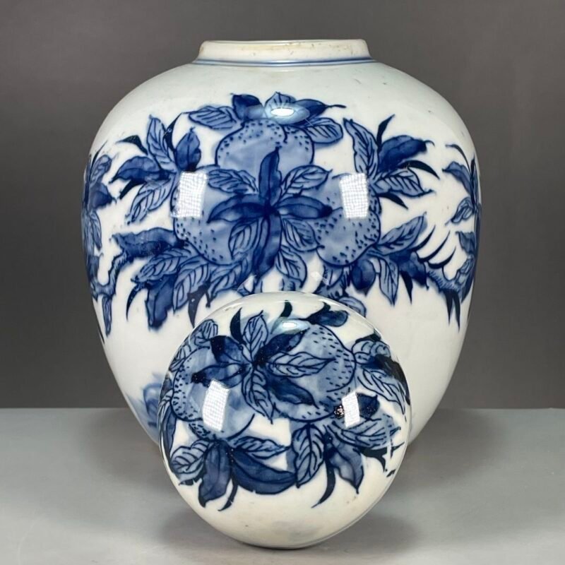 Blue and White Longevity Peach Tree Melon Form Ginger Jar with Lid (5)