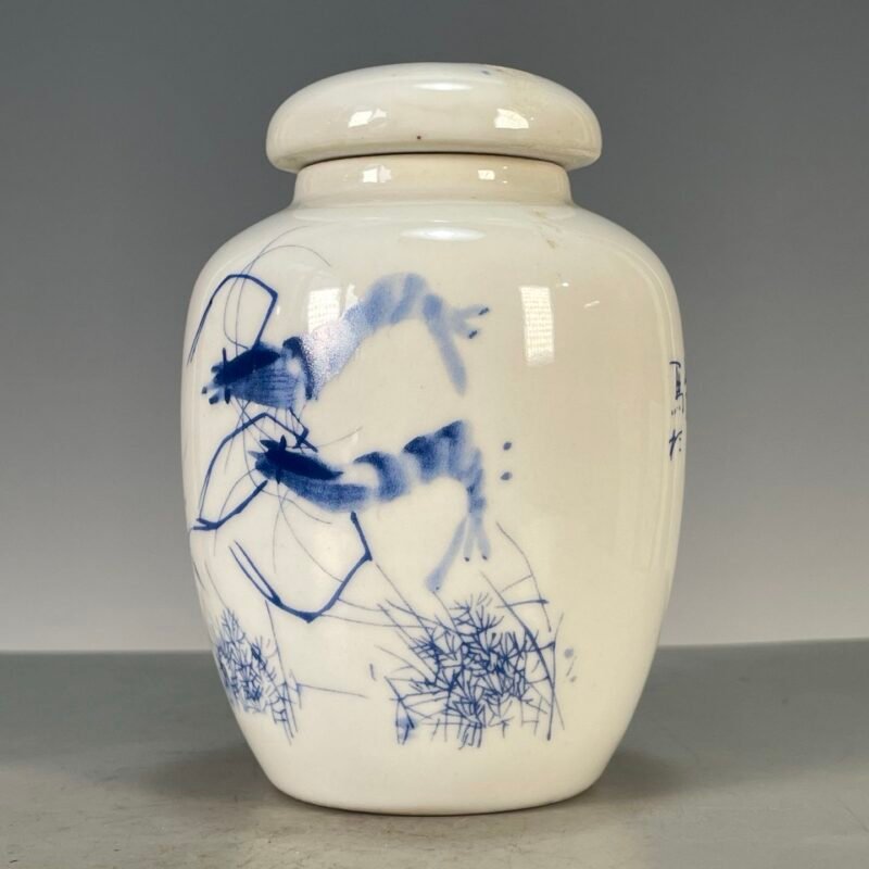 Hand Painted Blue & White Ceramic Ginger Jar with Lid, Small Chinoiserie Vase for Home Decor (5)